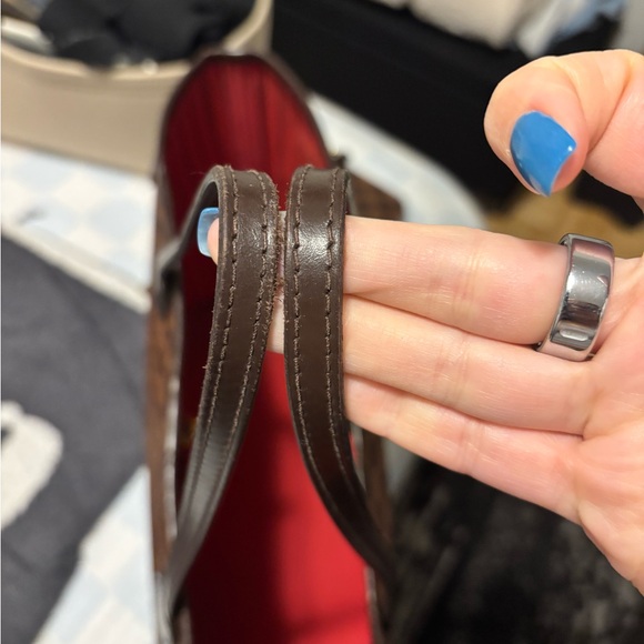 Louis Vuitton Neverfull MM - Picture 6 of 16